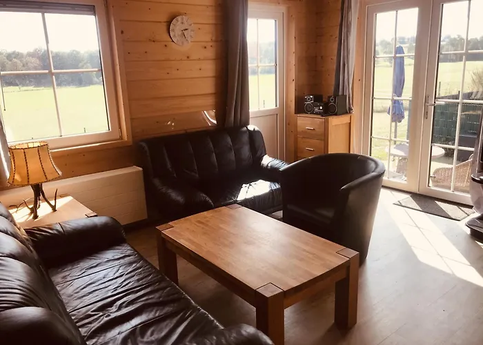 Wolfshütte * Hillesheim (Vulkaneifel)